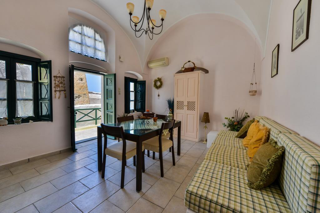 Christos Apartments Oia מראה חיצוני תמונה