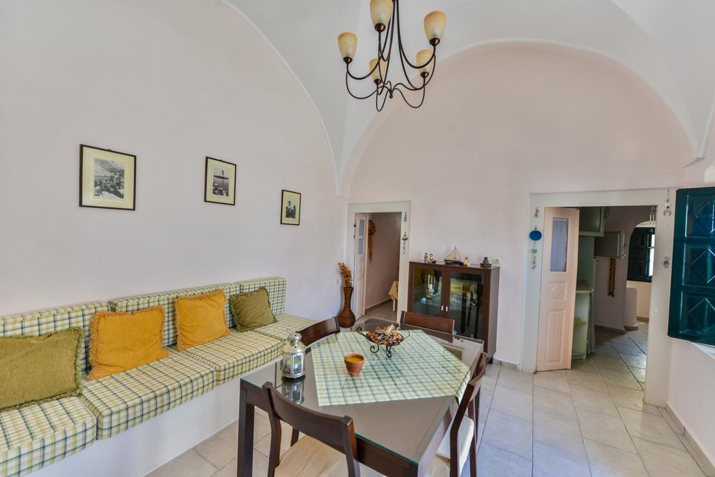 Christos Apartments Oia מראה חיצוני תמונה