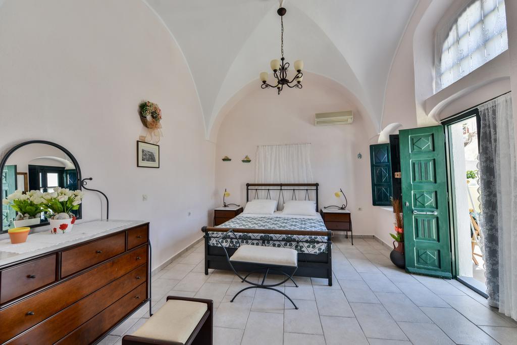 Christos Apartments Oia מראה חיצוני תמונה